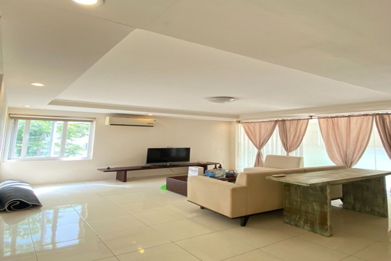 One-Bedroom Apartment with Peaceful Vibes