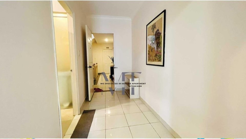 Green & Cozy One-Bedroom Apartment