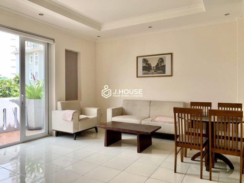 Green & Cozy One-Bedroom Apartment