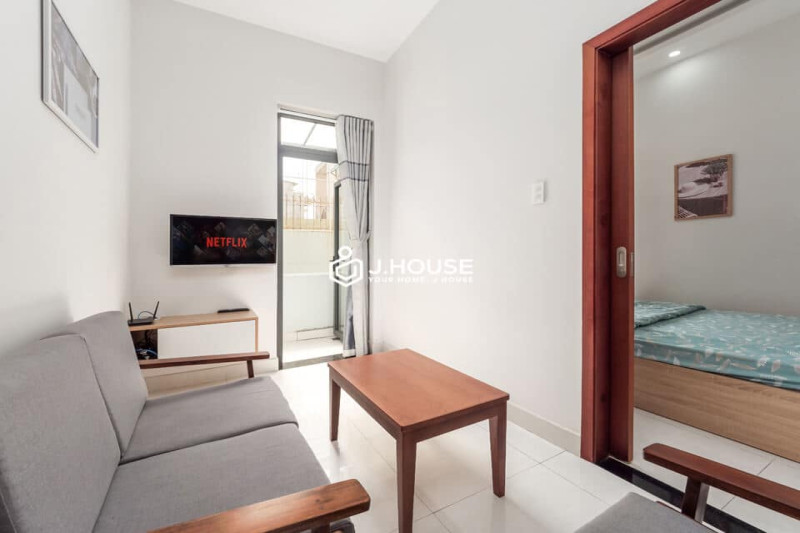 A Light-Driven One-Bedroom Apartment-Thảo điền