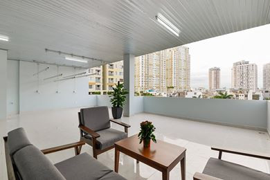 A Light-Driven One-Bedroom Apartment-Thảo điền