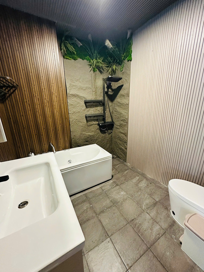 Modern Comfort in a One-Bedroom Home