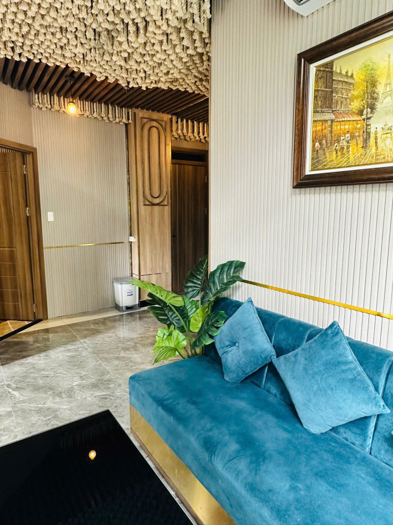 Modern Comfort in a One-Bedroom Home