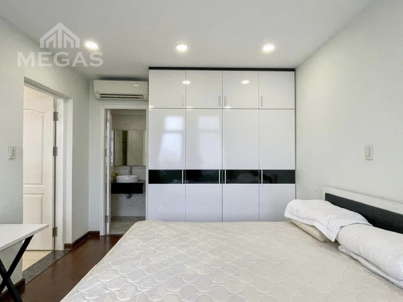 Elegant One-Bedroom Living in Thao Dien