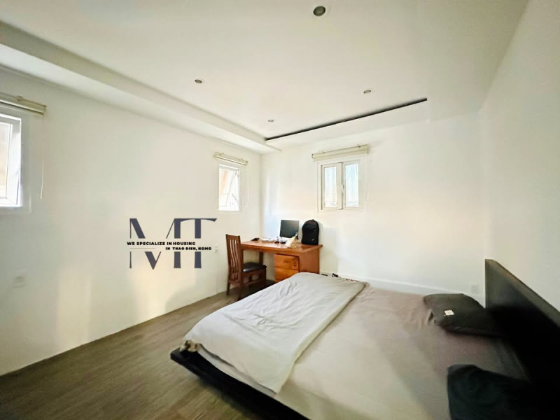 A Cozy One-Bedroom Haven