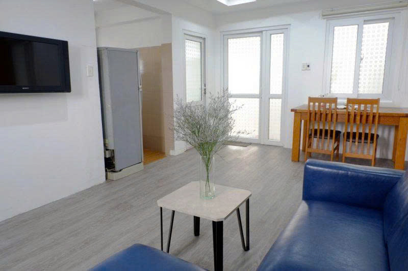 Stylish 1-Bedroom Living Space