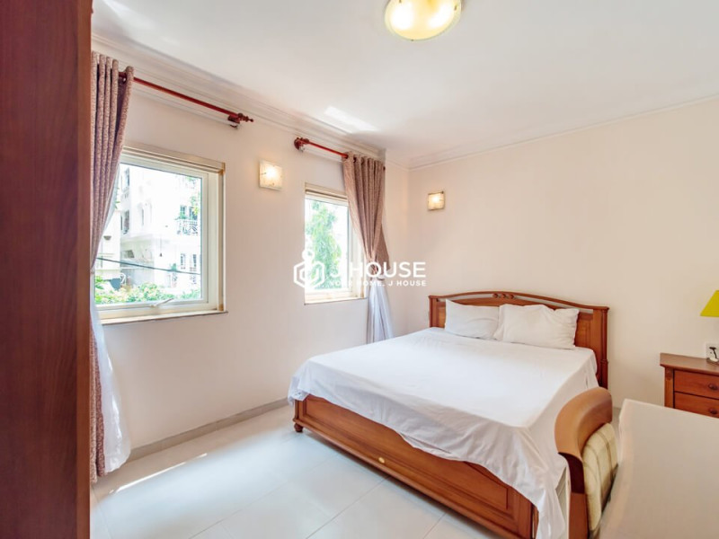 A Lovely One-Bedroom with Warm Vibes