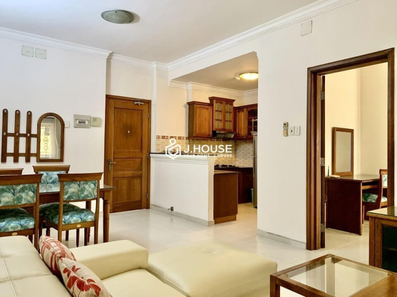 A Lovely One-Bedroom with Warm Vibes