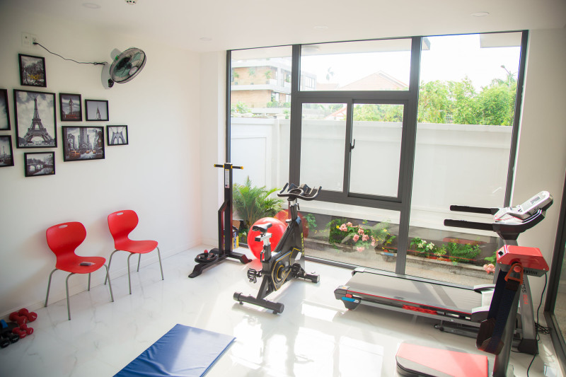 A Tasteful One-Bedroom Apartment-River view