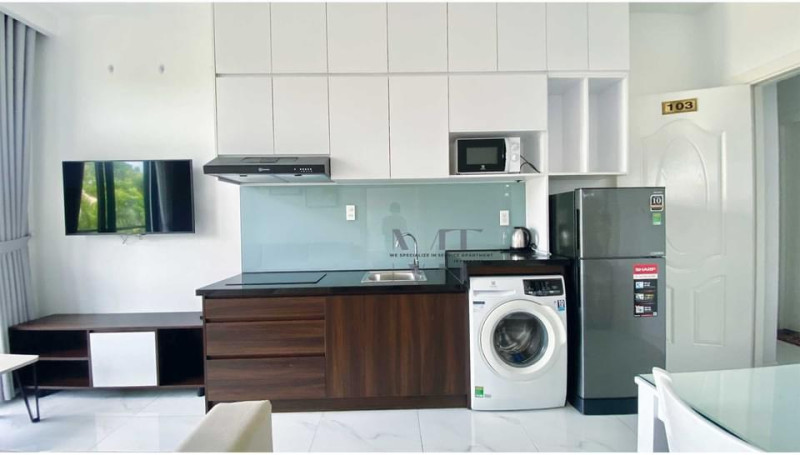 A Tasteful One-Bedroom Apartment-River view