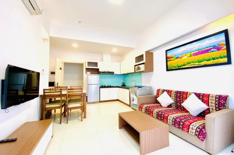 A Light and Peaceful One-Bedroom