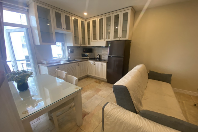 Cozy & Stylish 1-Bedroom Living in TD