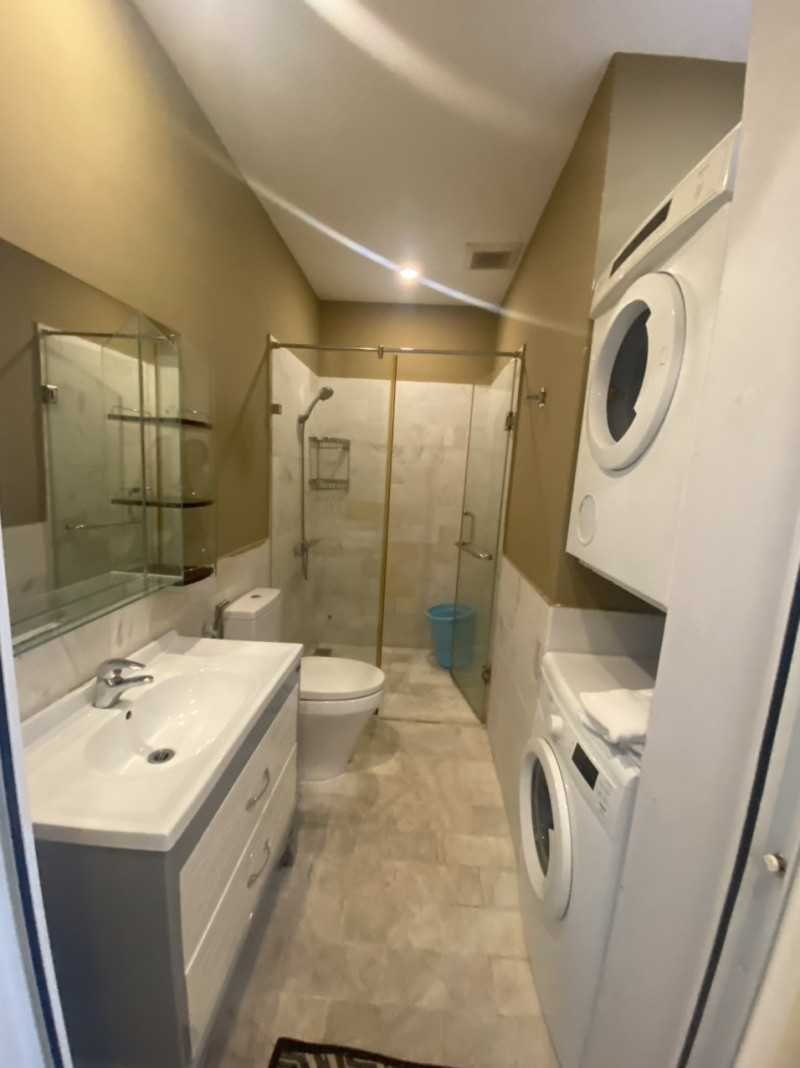 Cozy & Stylish 1-Bedroom Living in TD