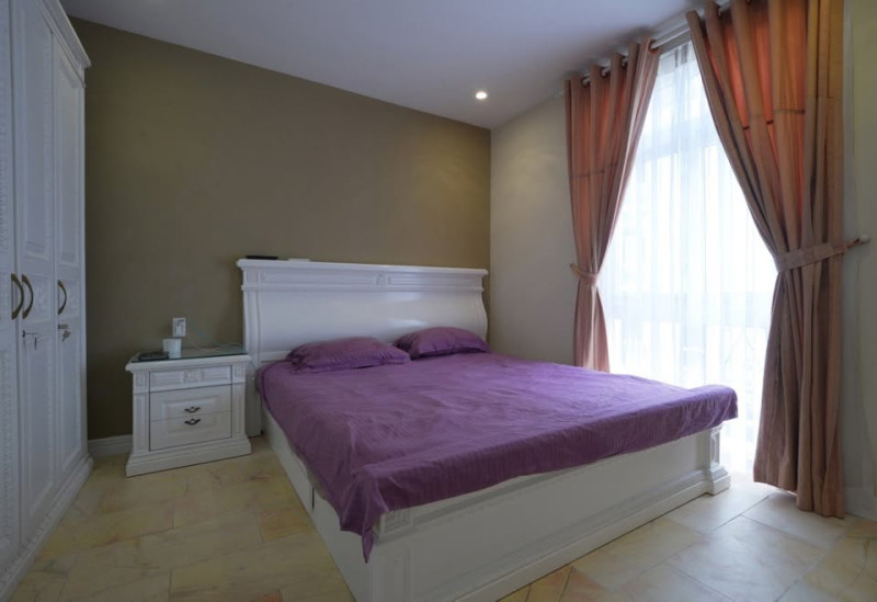 Thoughtfully Designed One-Bedroom Space