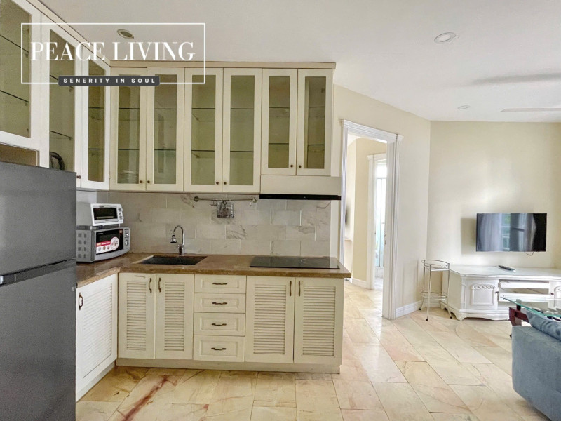 Thoughtfully Designed One-Bedroom Space