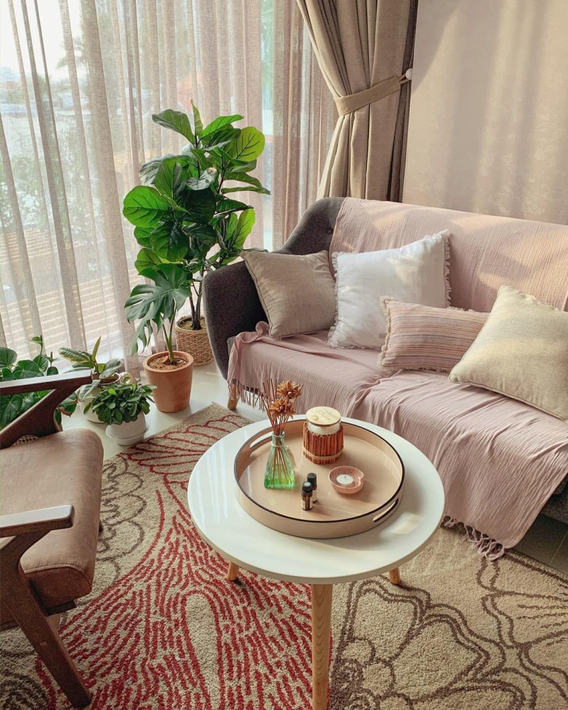 A Bright & Cozy One-Bedroom Apartment