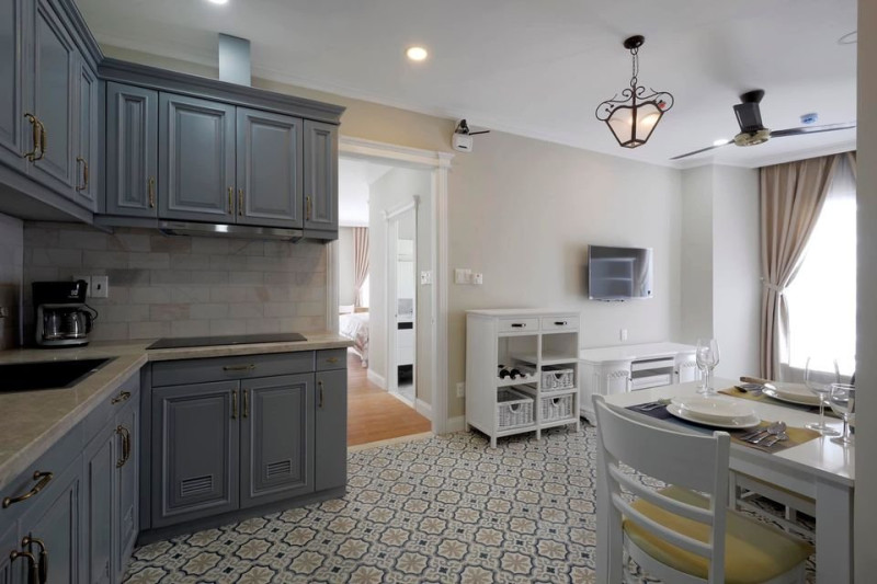 A Bright & Cozy One-Bedroom Apartment