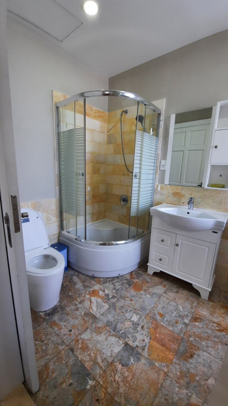 Cute & Comfortable One-Bedroom Home