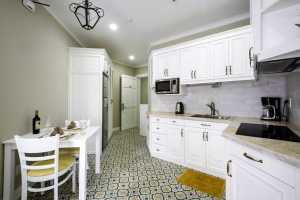 Cute & Comfortable One-Bedroom Home