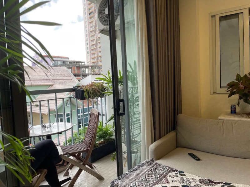 One-Bedroom Living with Peaceful Energy