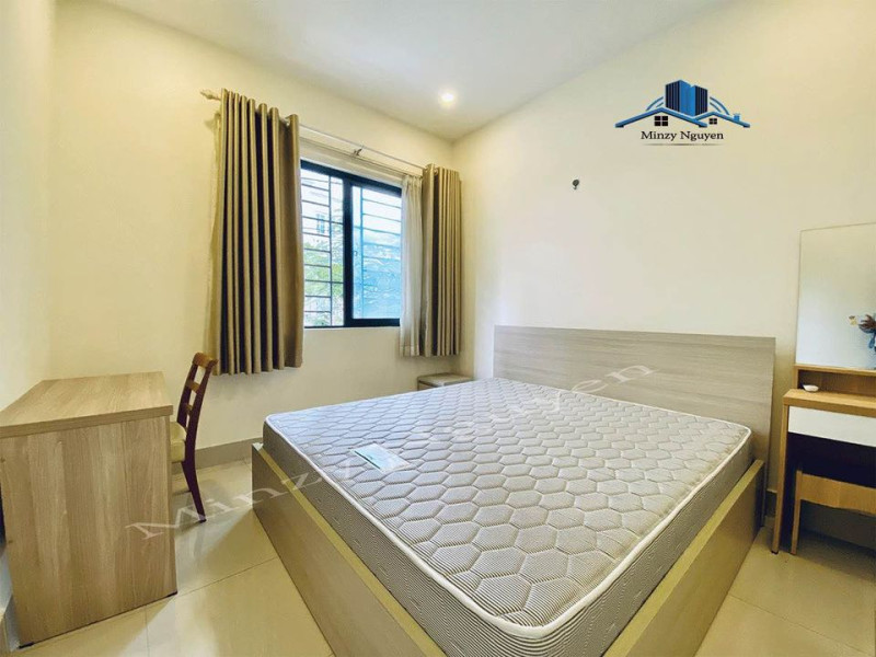 A Fresh-Feeling One-Bedroom Home