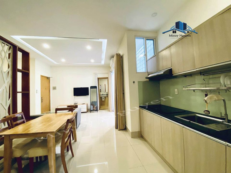 A Fresh-Feeling One-Bedroom Home