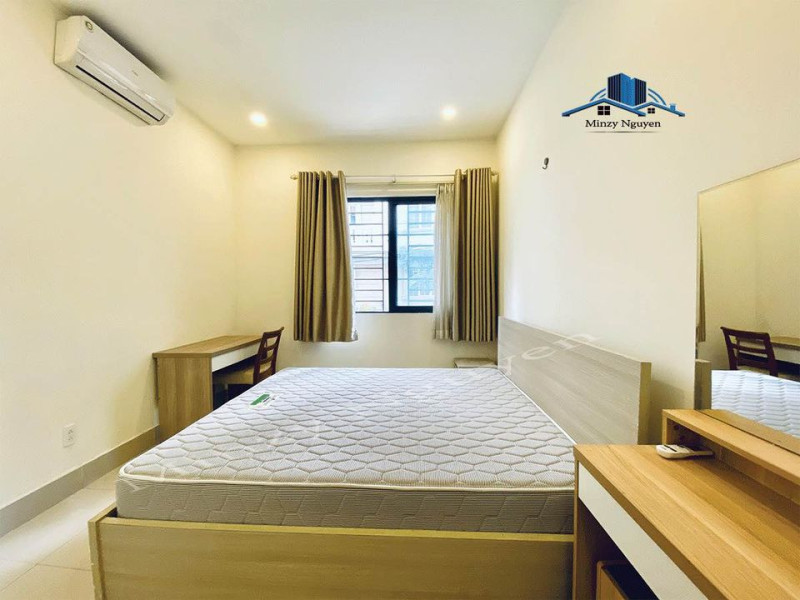 A Fresh-Feeling One-Bedroom Home