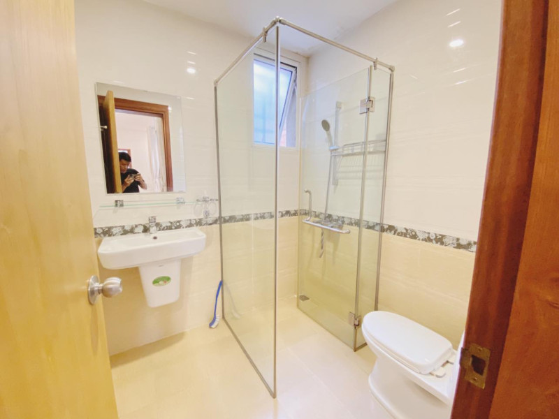 A Fresh-Feeling One-Bedroom Home