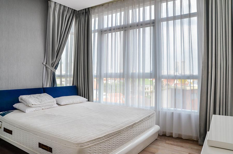 A Comfortable Modern One-Bedroom