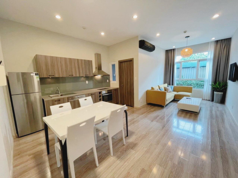 A Breezy One-Bedroom in Thao Dien