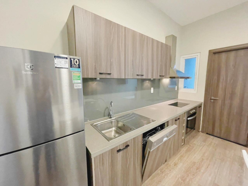 A Breezy One-Bedroom in Thao Dien