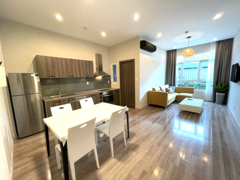 A Breezy One-Bedroom in Thao Dien