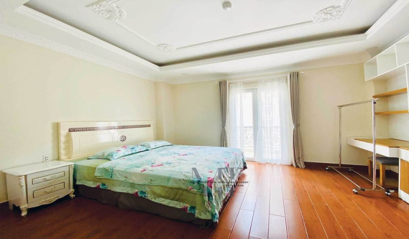 One-Bedroom Living with Soft Natural Light