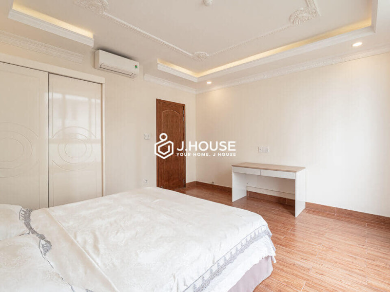 A Quiet One-Bedroom for Daily Comfort