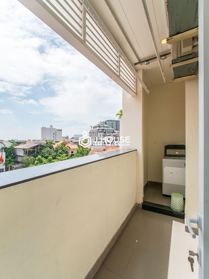 2 balconies -Lovely 1 bedroomed APT in Thảo Điền