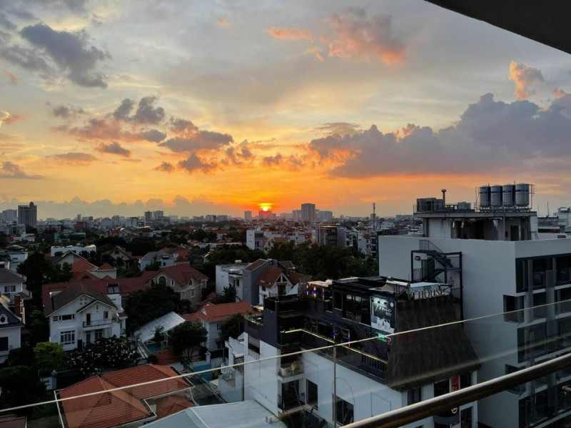 Penhouse -Modern Living Made Cozy – One Bedroom