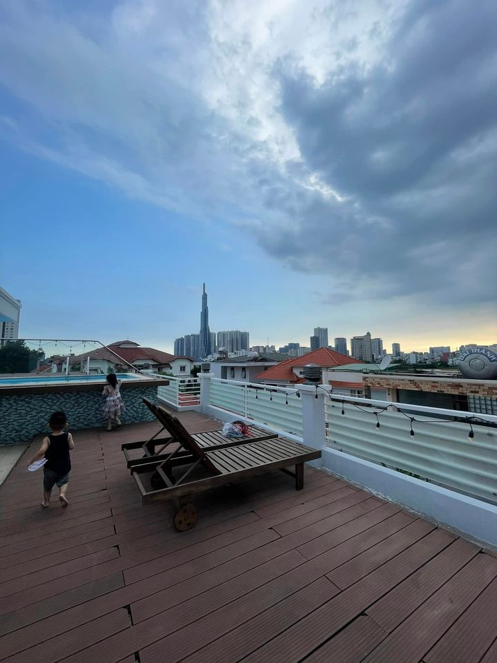 Sweet & Stylish Two-Bedroom Apartment in Thao Dien