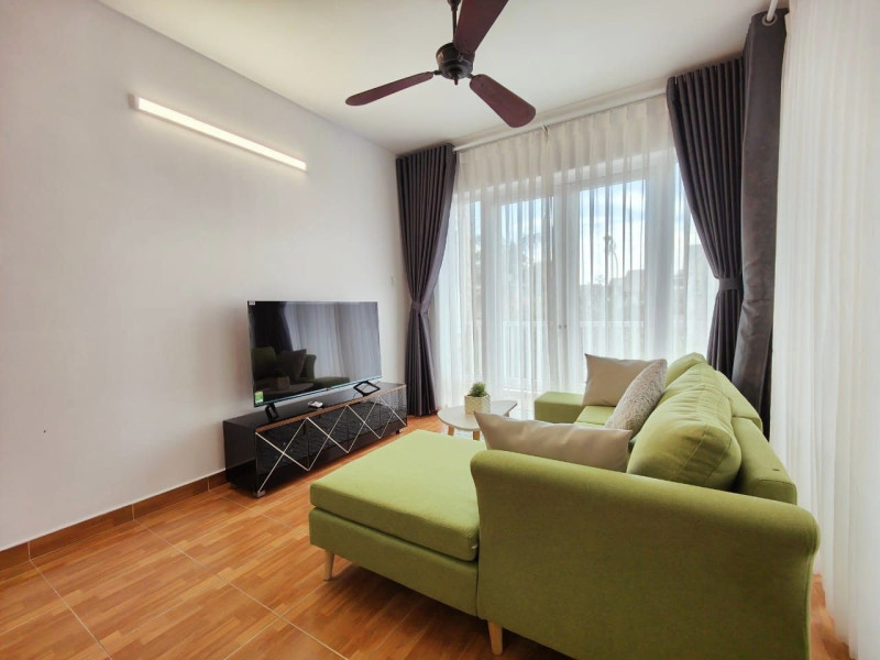 A Peaceful Two-Bedroom Home Surrounded by Greenery-TD