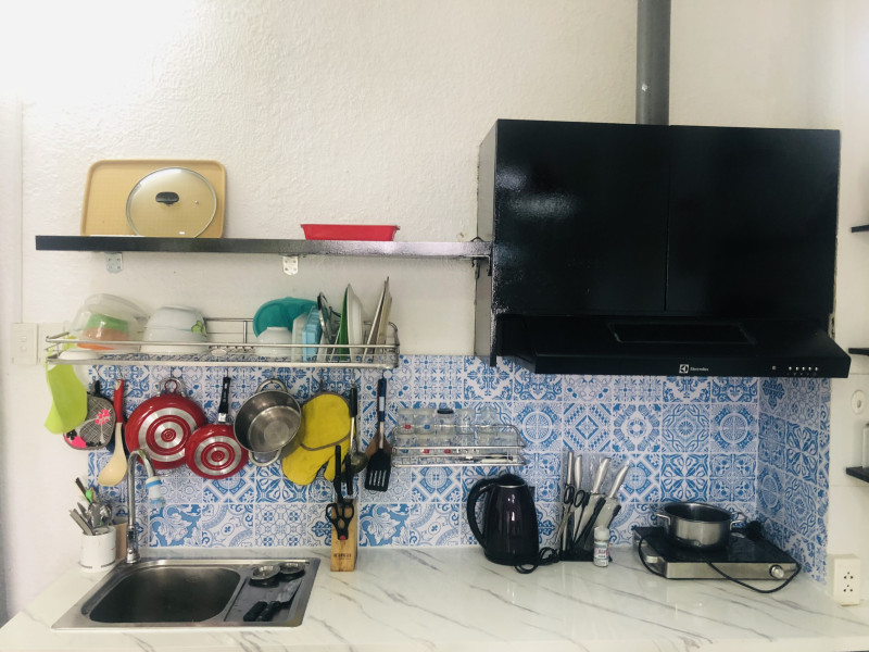 Lovely Two-Bedroom Apartment in a Green Neighborhood