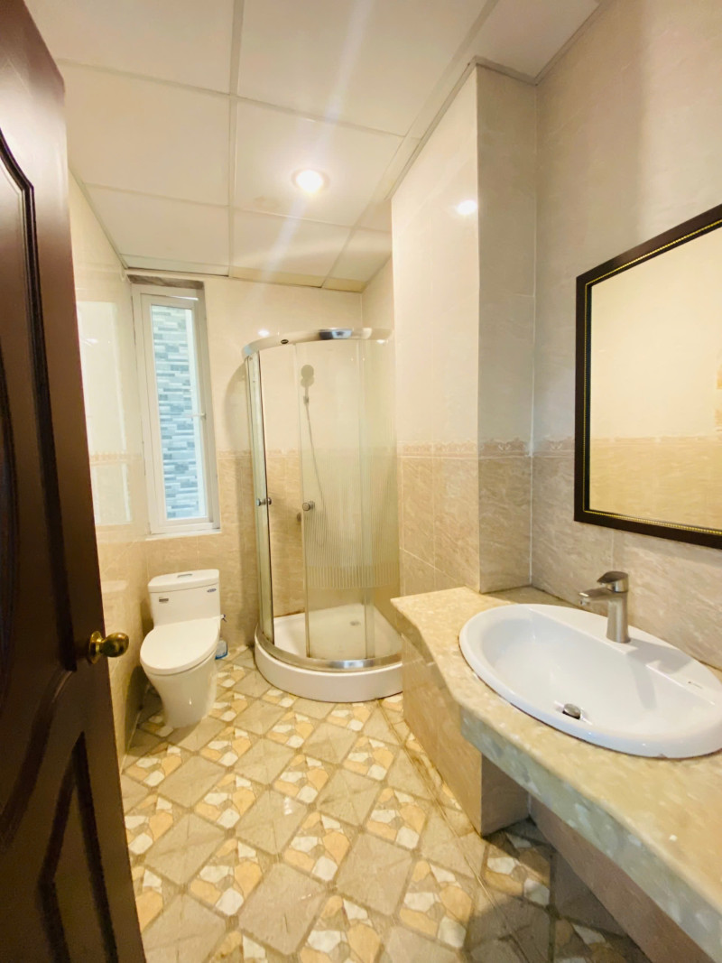 Two-Bedroom Apartment with Green Views in Thao Dien