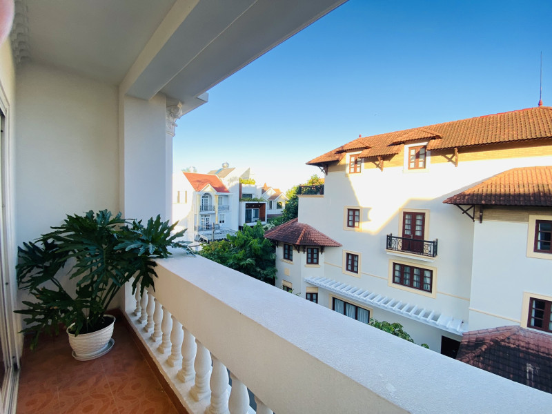 A Minimalist Two-Bedroom Home with Charm