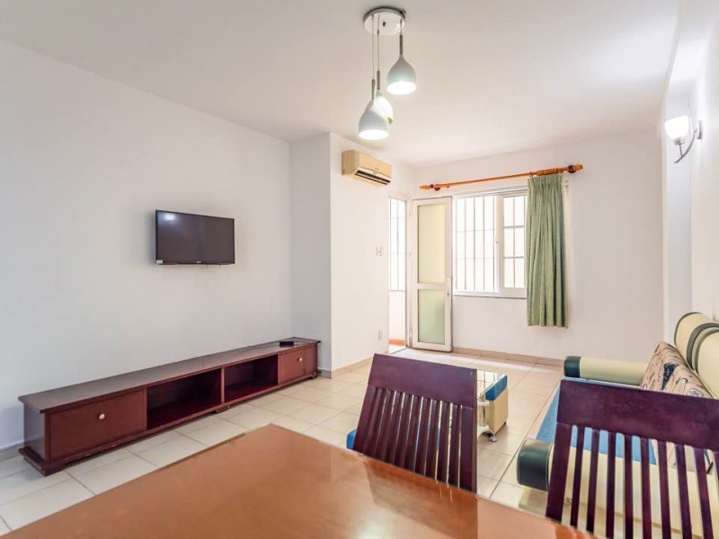 A Cute Two-Bedroom Apartment for Relaxed Living