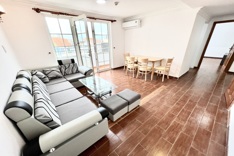 A Cozy Corner Two-Bedroom Home in Thao Dien