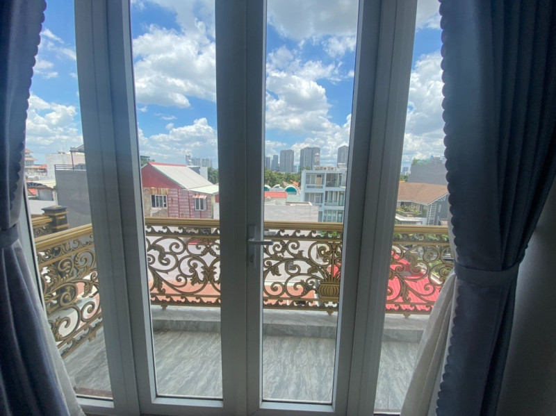 Tranquil Two-Bedroom Apartment Surrounded by Nature in Thao Dien