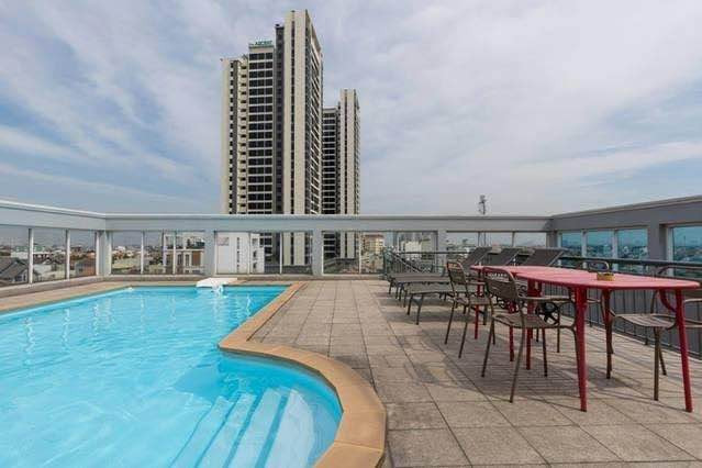 A Warm Two-Bedroom Space Full of Character