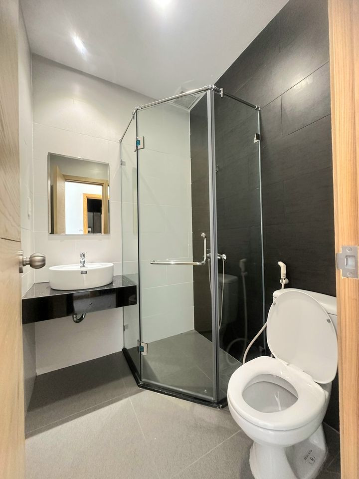 Two-Bedroom Apartment with Natural Light in Thao Dien