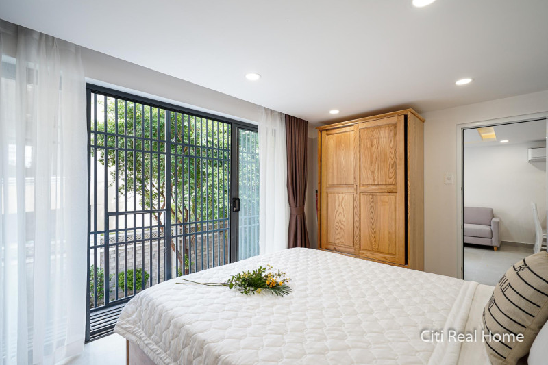 Beautifully Appointed Two-Bedroom Apartment in Thao Dien