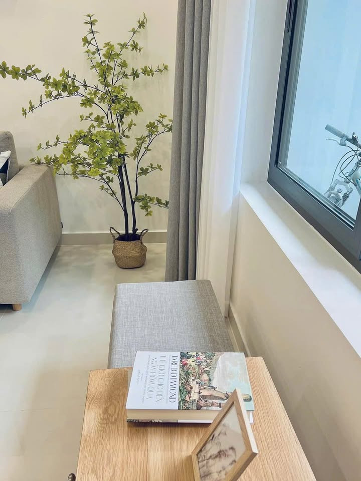 Minimalist 2-Bedroom Apartment in Thao Dien