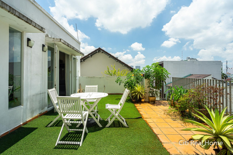 Penhouse -Refined Two-Bedroom Living in Thao Dien Area