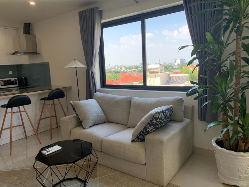 Two-Bedroom Apartment with a Balanced and Open Layout